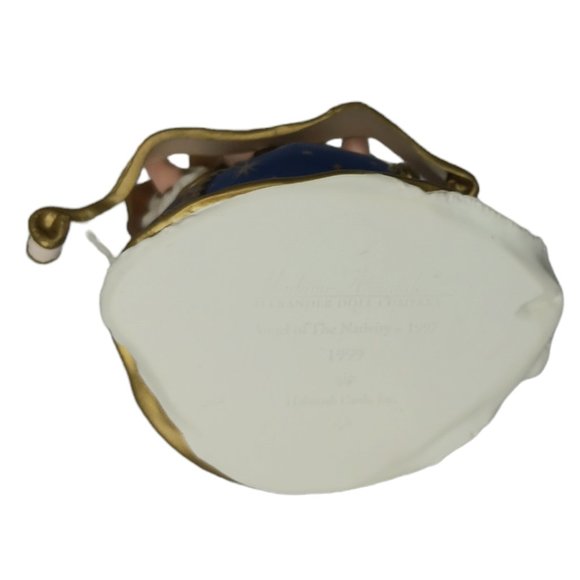 Angel of the Nativity Madame Alexander Christmas Ornament 1999 Vintage - Picture 6 of 7